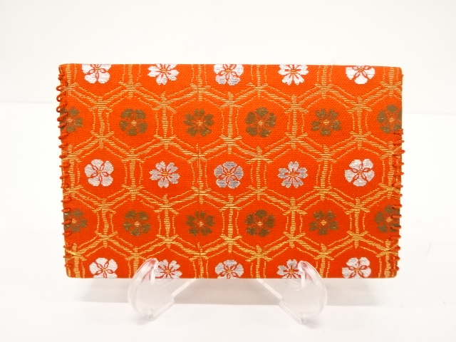 Arts and Crafts Silk